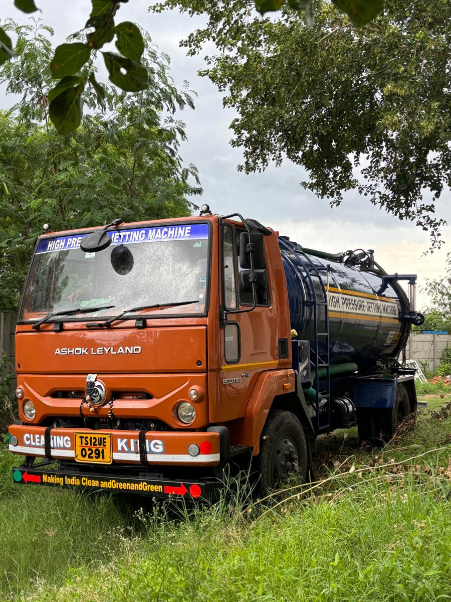 Ashok Leyland high-pressure jetting machine